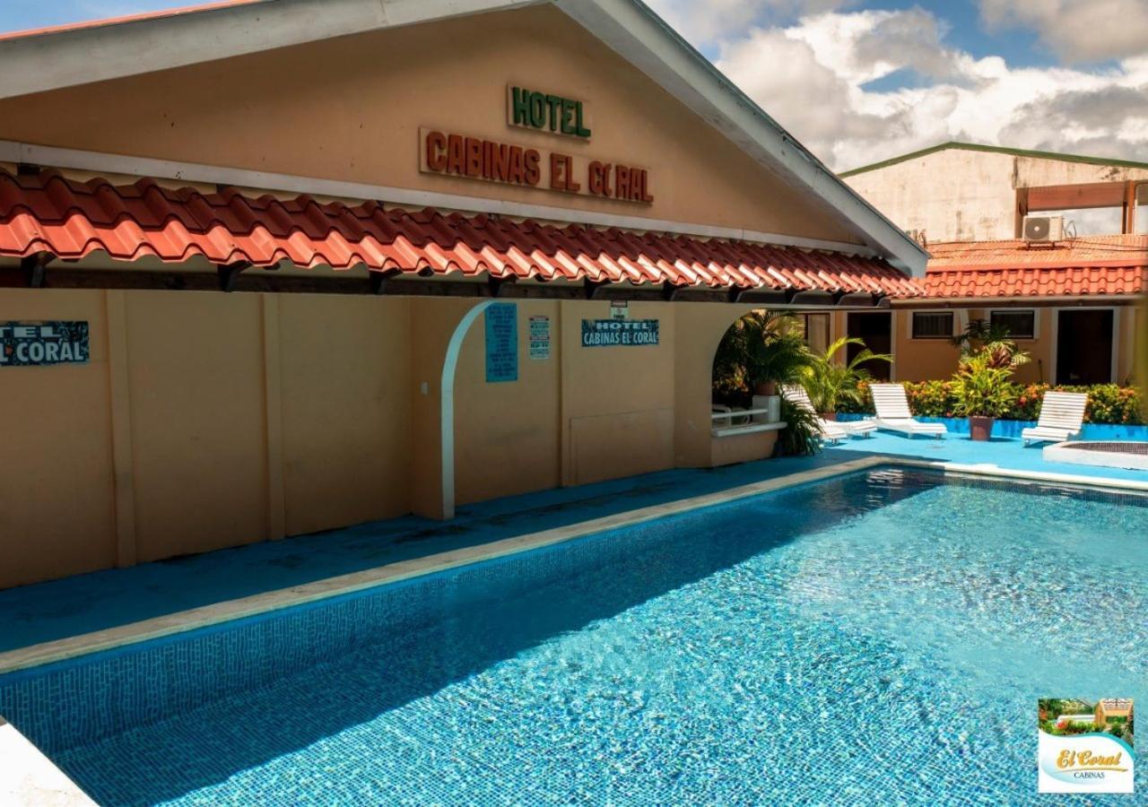 Hotel Y Cabinas El Coral Jacó Екстериор снимка