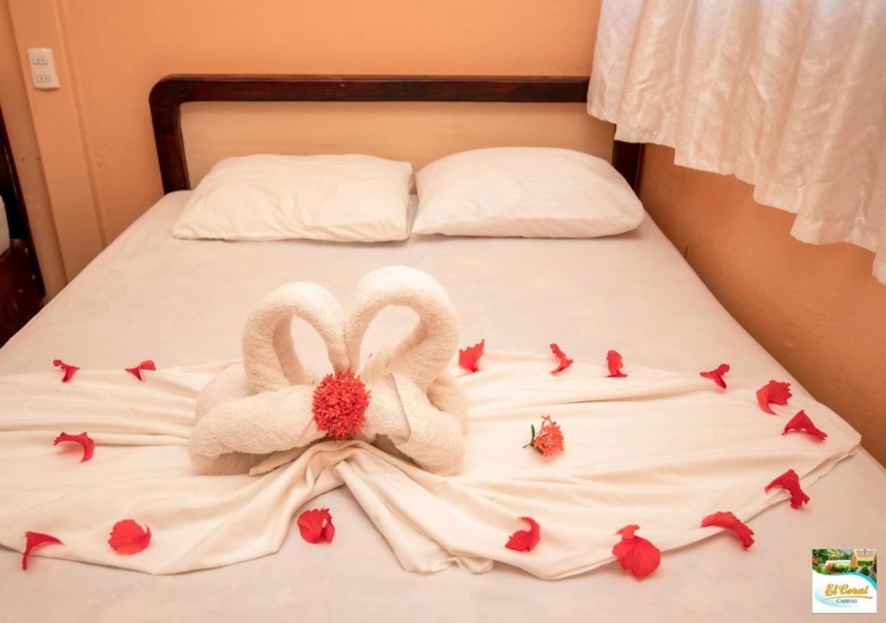 Hotel Y Cabinas El Coral Jacó Екстериор снимка