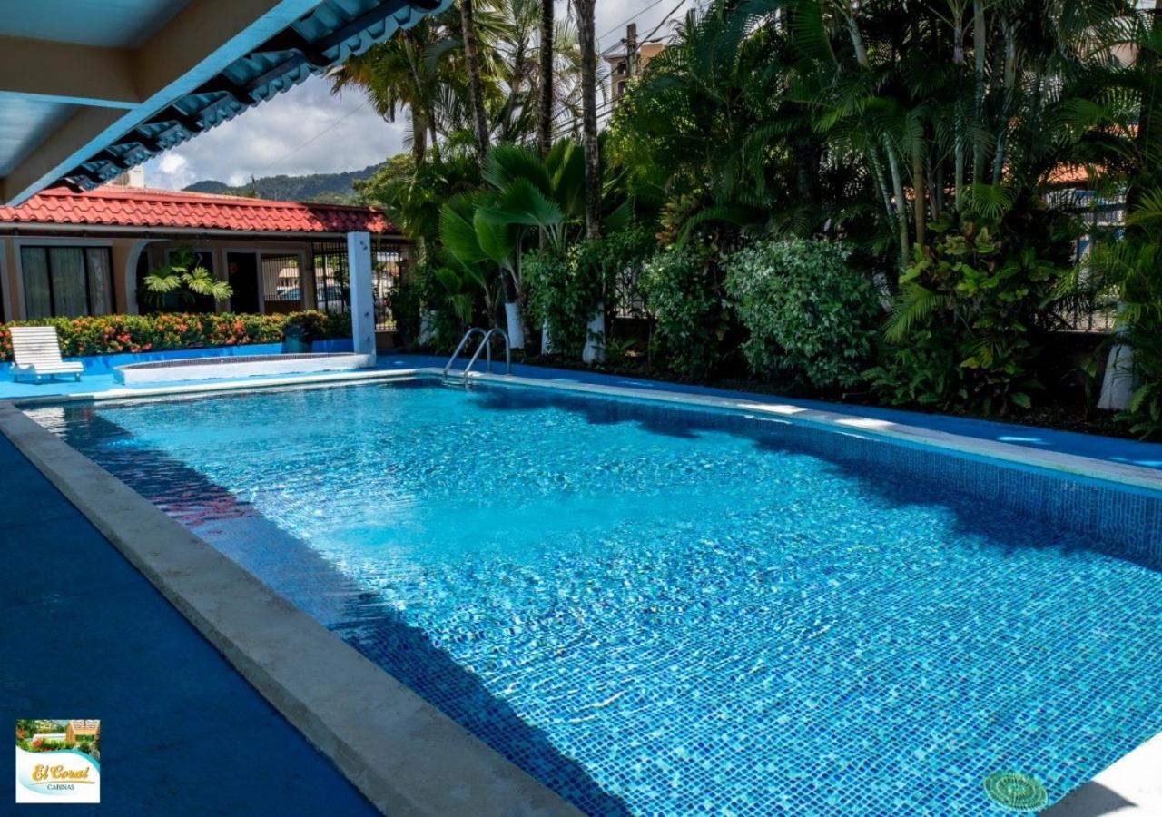 Hotel Y Cabinas El Coral Jacó Екстериор снимка